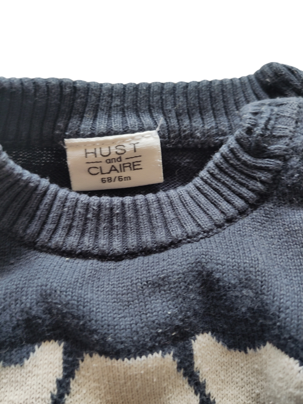 Pullover Label Image