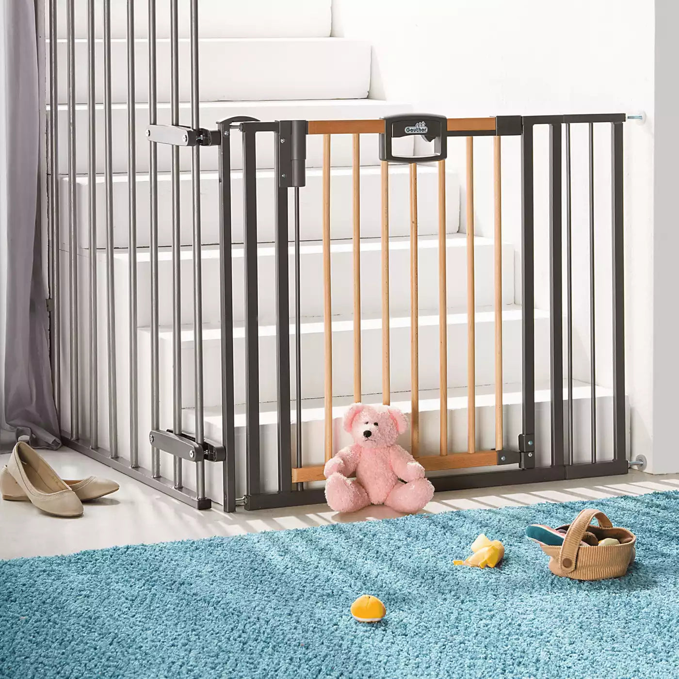 Tür- & Treppenschutzgitter Wohnen & Kinderzimmer Treppenschutzgitter Easylock Wood Plus 84.5 - 92.5 cm Geuther Front Image Open Box