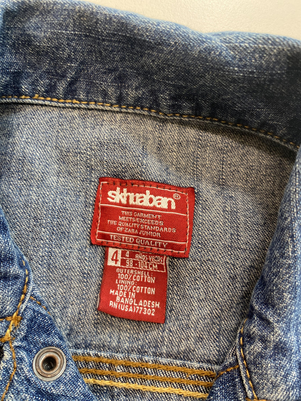 Übergangsjacken Jacken & Westen Kleidung Jeansjavke Skhuaban Rear Image Second Hand