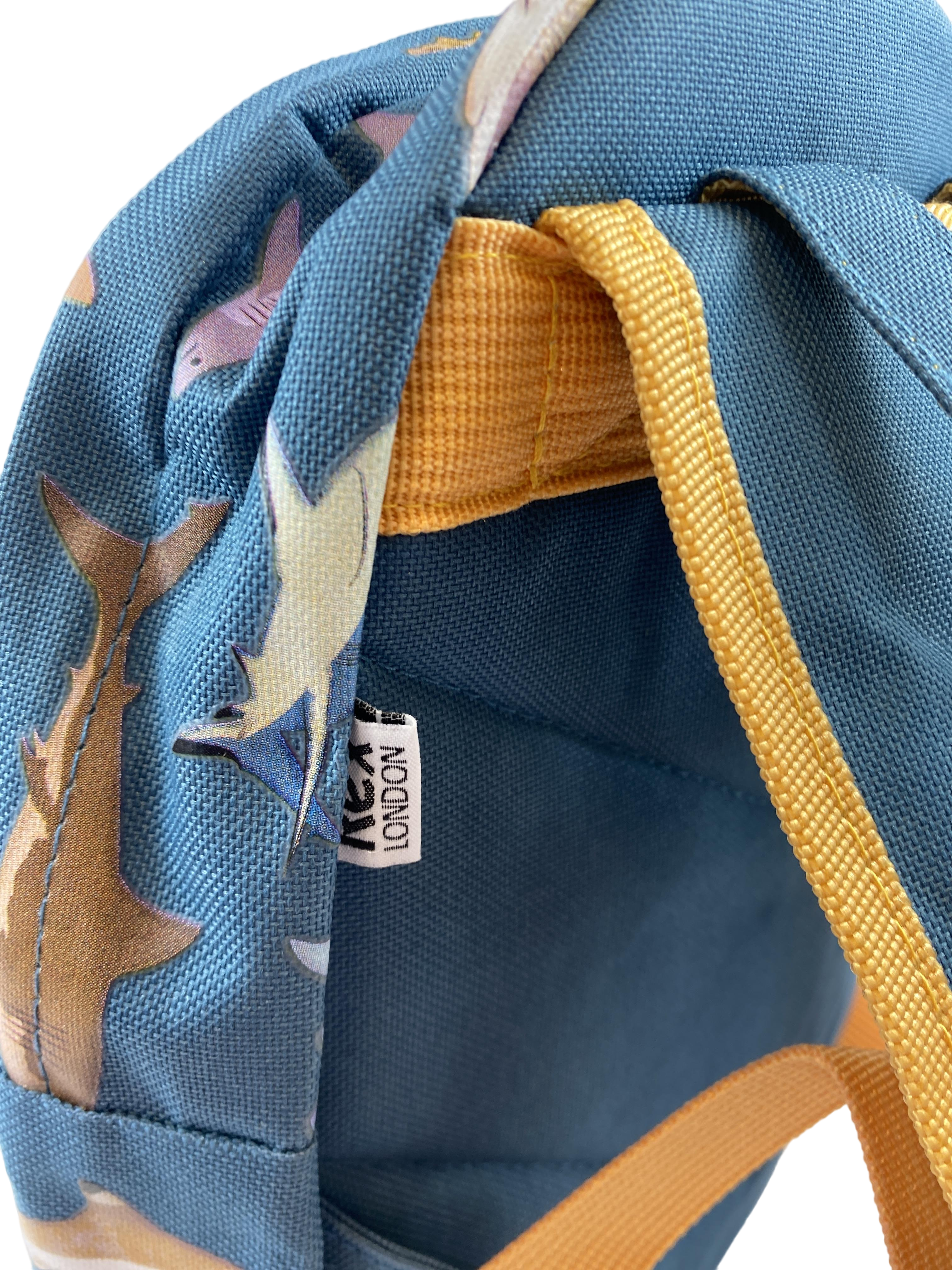 Schulranzen & -rucksäcke Rucksäcke & Taschen Accessoires Kindergarten Rucksack mit Haimuster Label Image Last Season