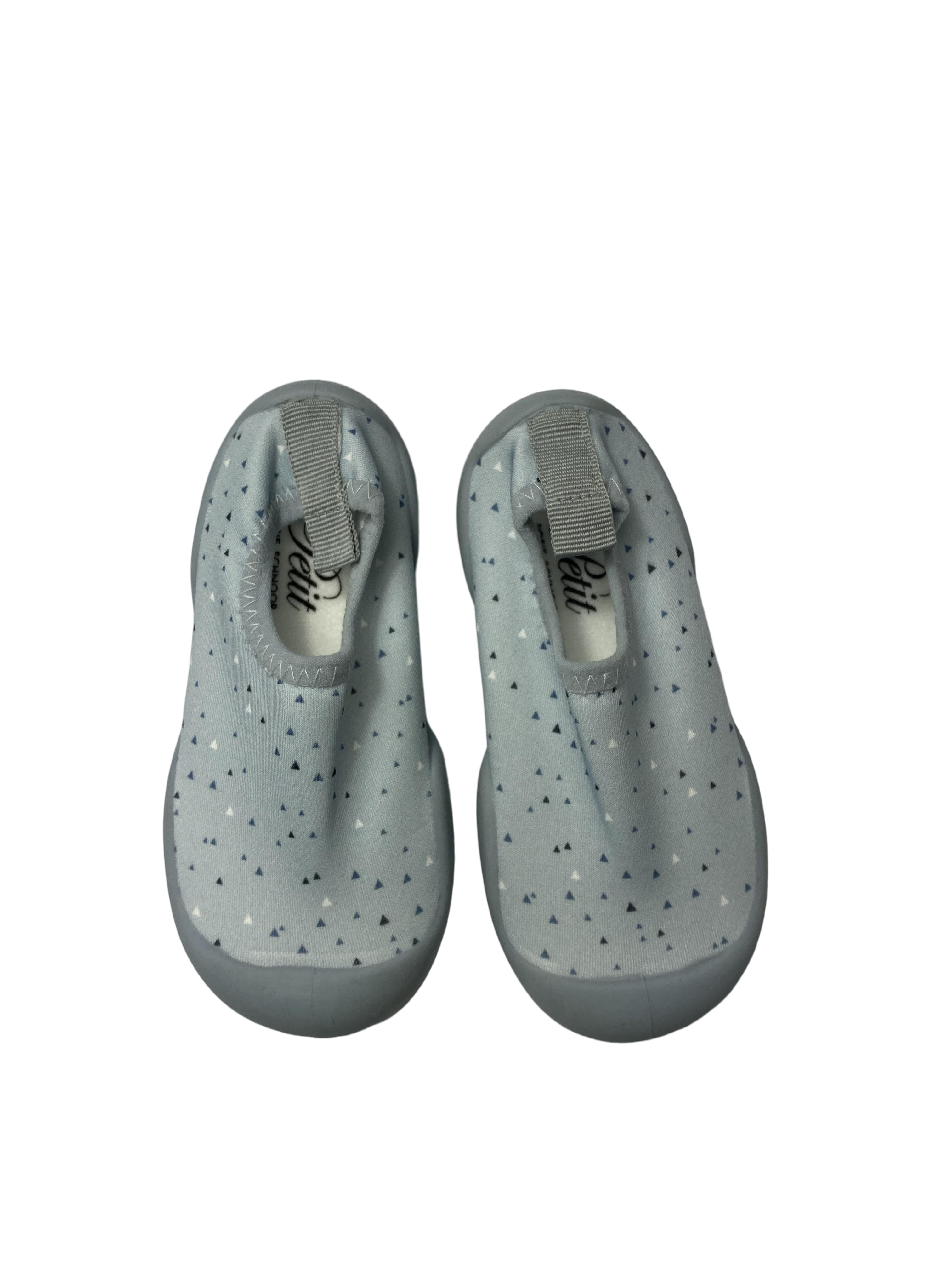 Badeschuhe Schuhe Hellblaue Badeschuhe Rear Image Last Season