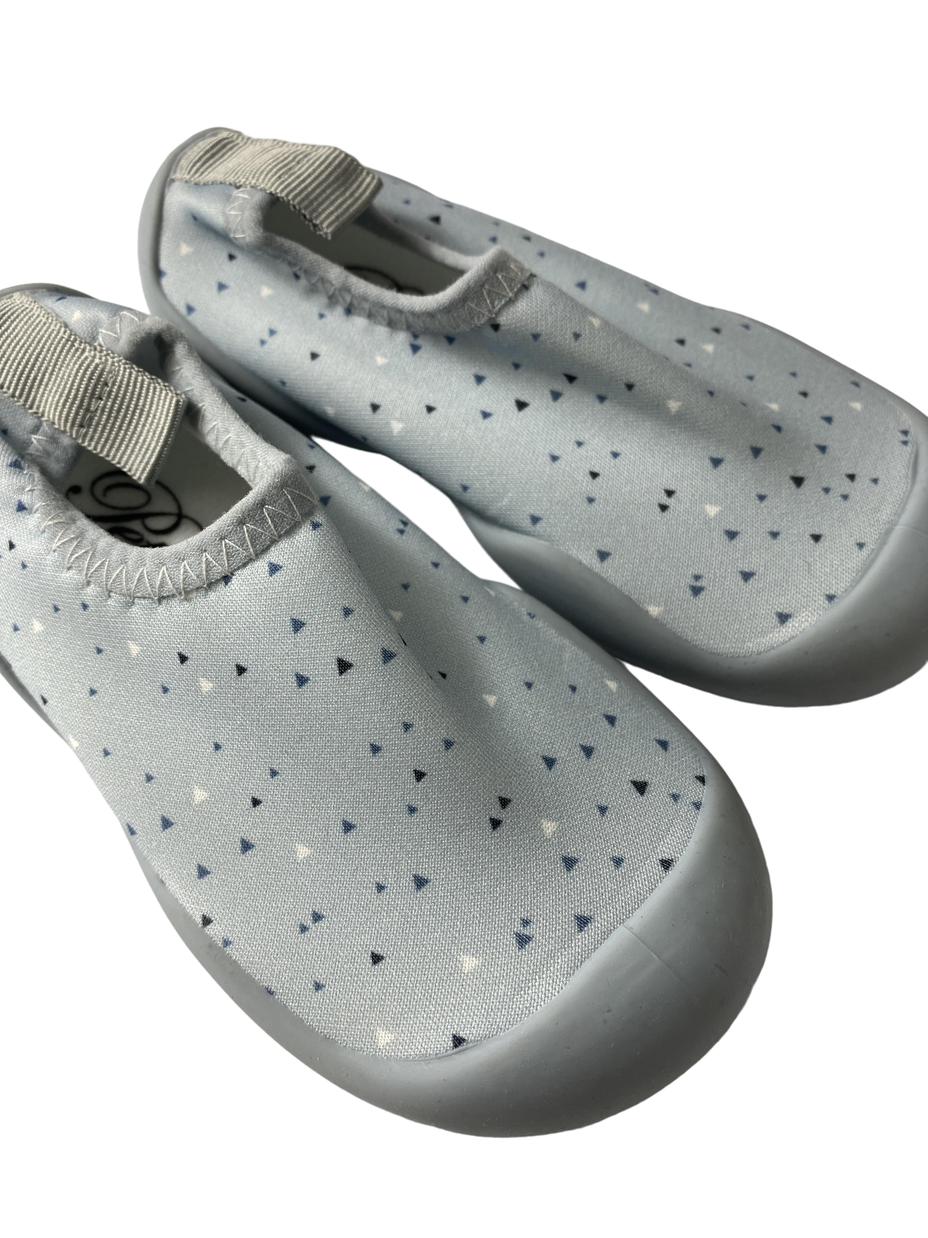 Badeschuhe Schuhe Hellblaue Badeschuhe New Misc Image 1 Last Season