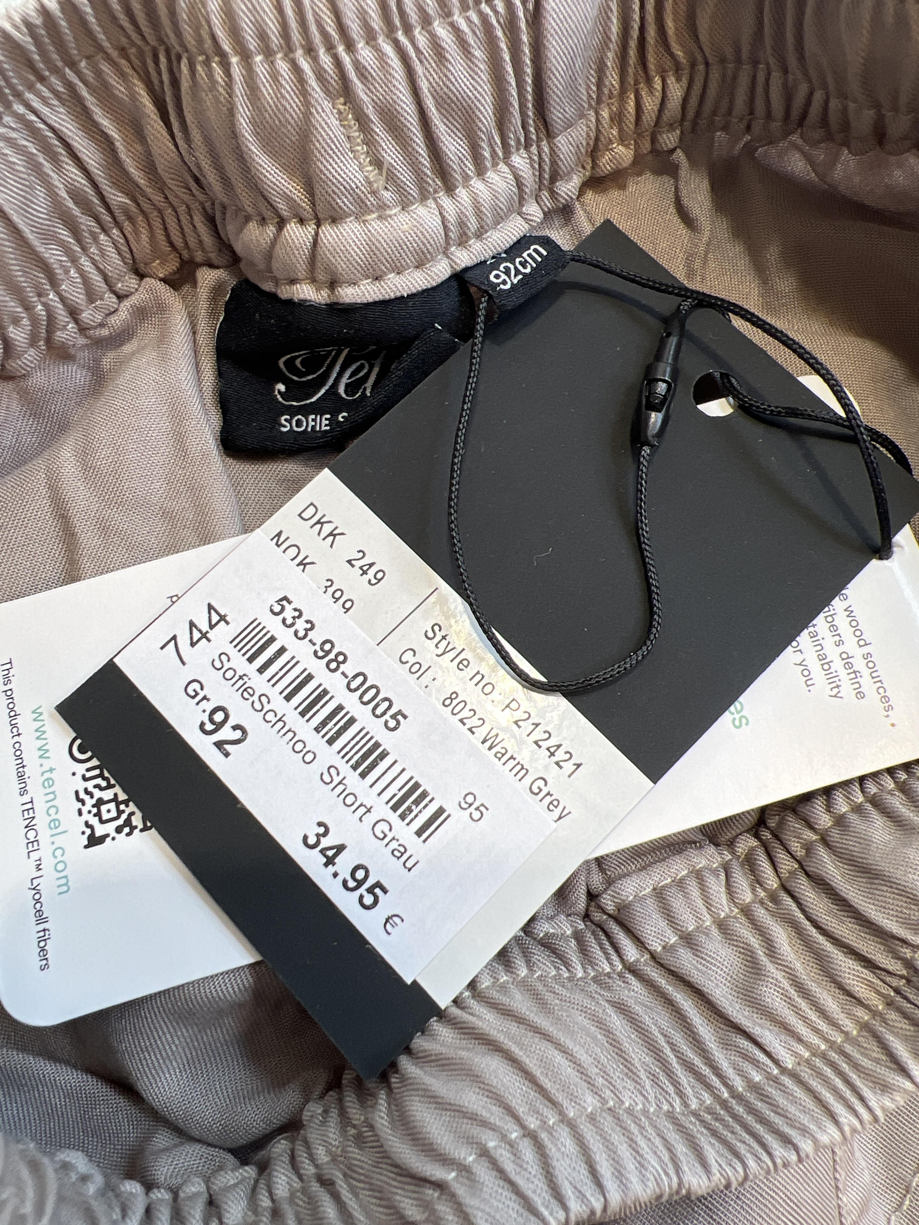 Shorts & kurze Hosen Shorts & kurze Hosen Kleidung Braune Shorts Label Image Last Season