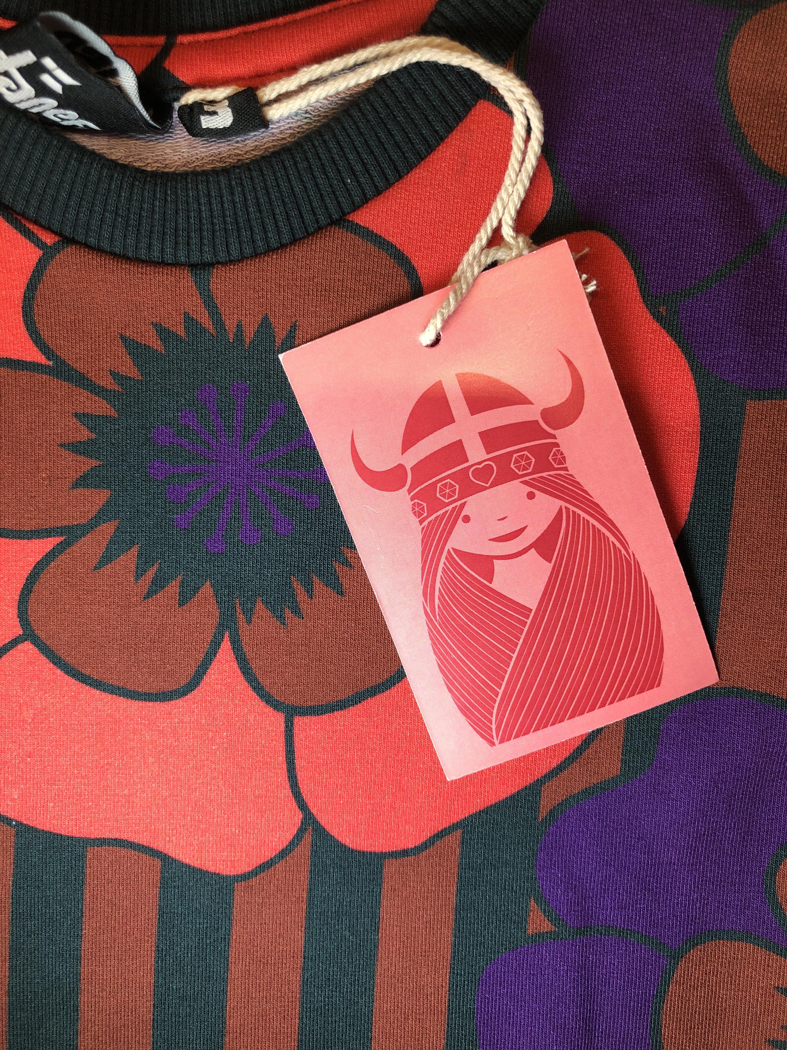 Kleider Kleider & Röcke Kleidung Sweatshirt Dress mit Blumen Danefae Label Image Open Box