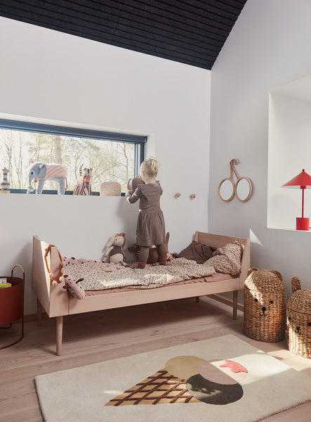 Regale Schlafen Wohnen & Kinderzimmer Wandspiegel Oyoy M107277_5712195055738_mood_picture_3.jpg Last Season
