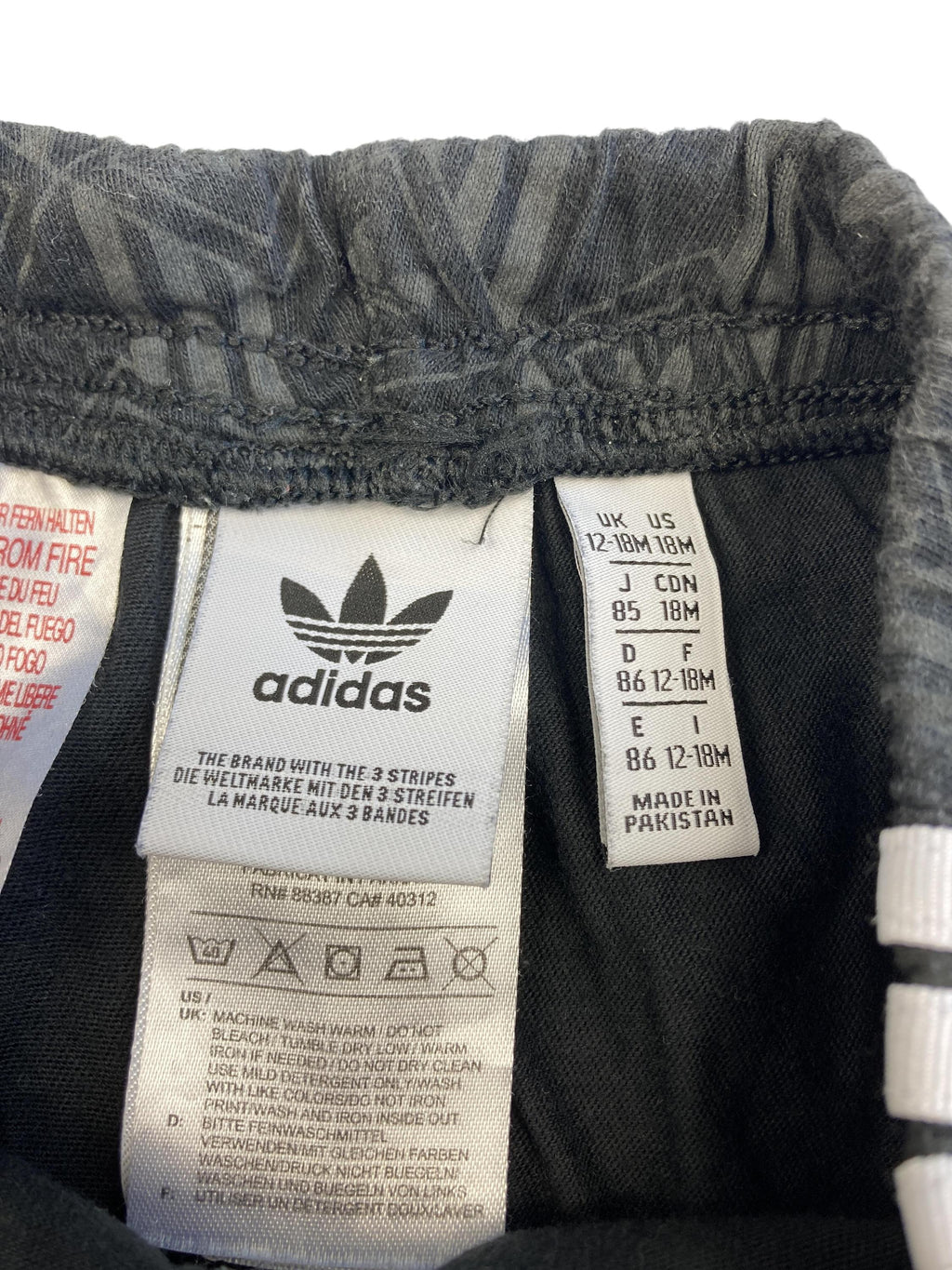 Sporthosen Hosen & Jeans Kleidung Short Adidas Label Image Second Hand
