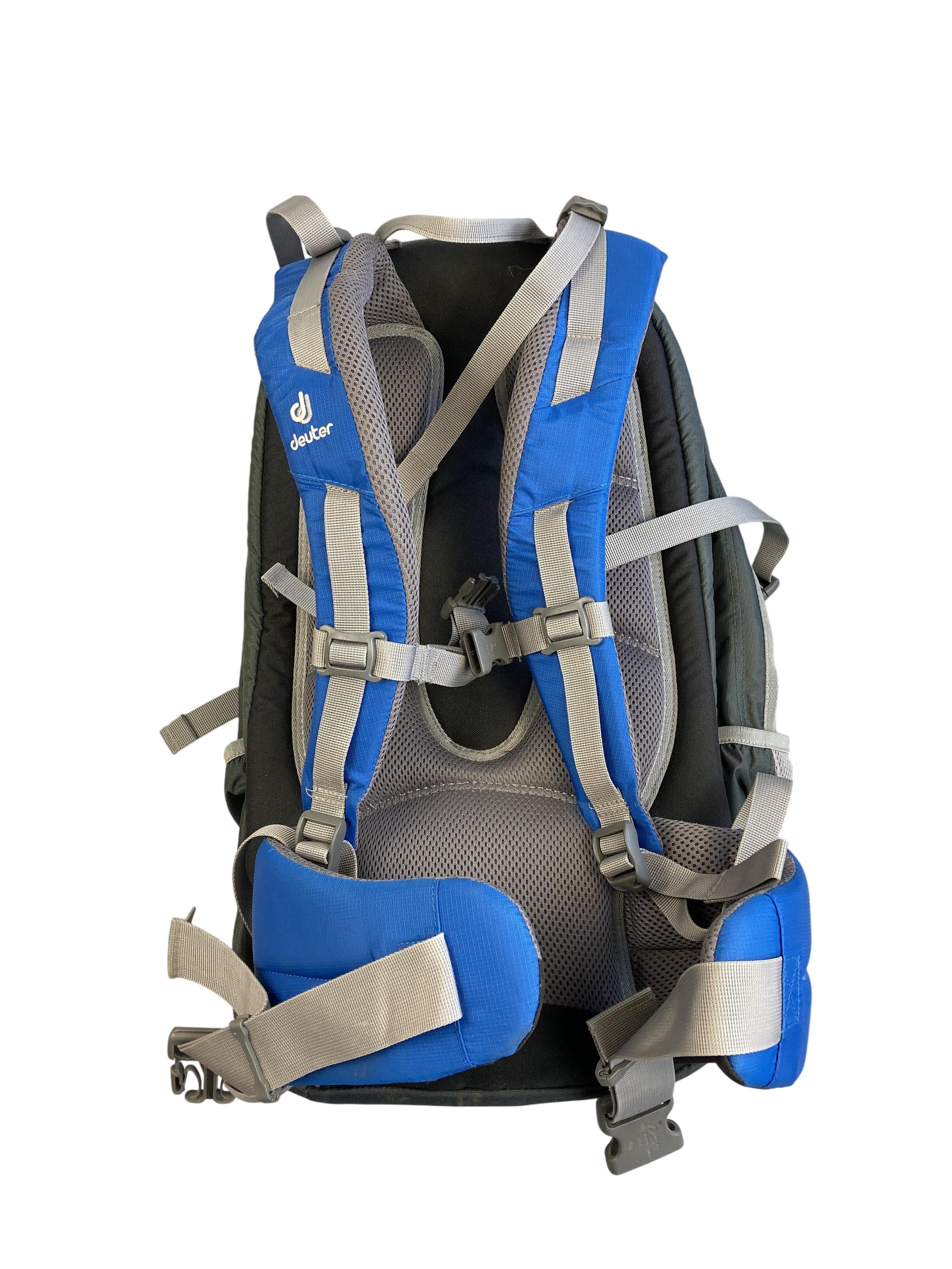 Wandertragen & Kraxen Tragen & Tragetücher Unterwegs KangaKid Tragerucksack Deuter Rear Image Second Hand