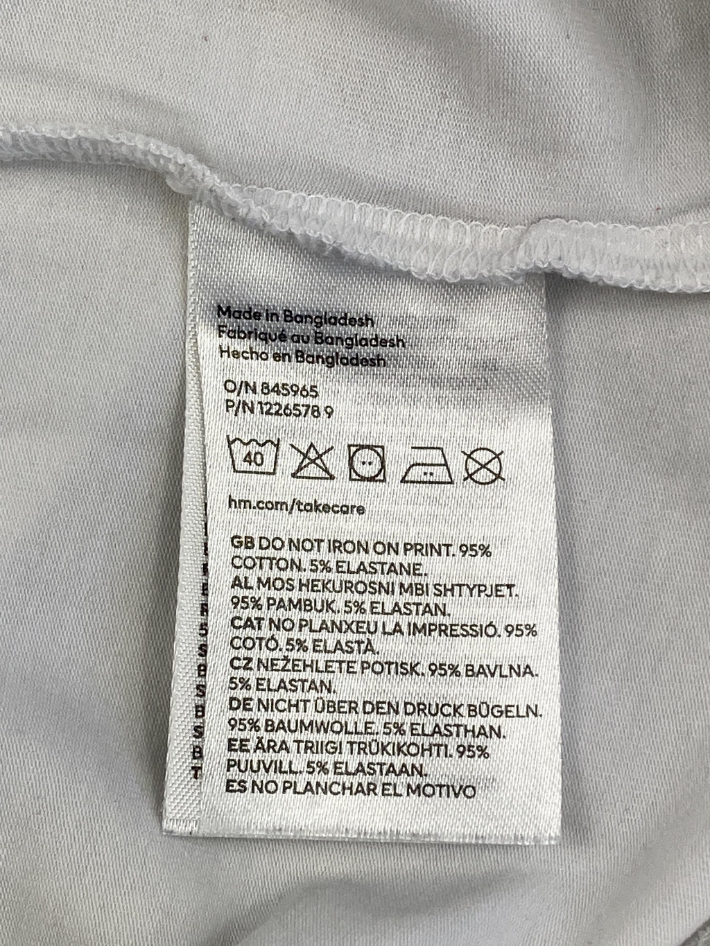 T-Shirts T-Shirts & Tops Kleidung T-Shirt H&M Care Label Second Hand