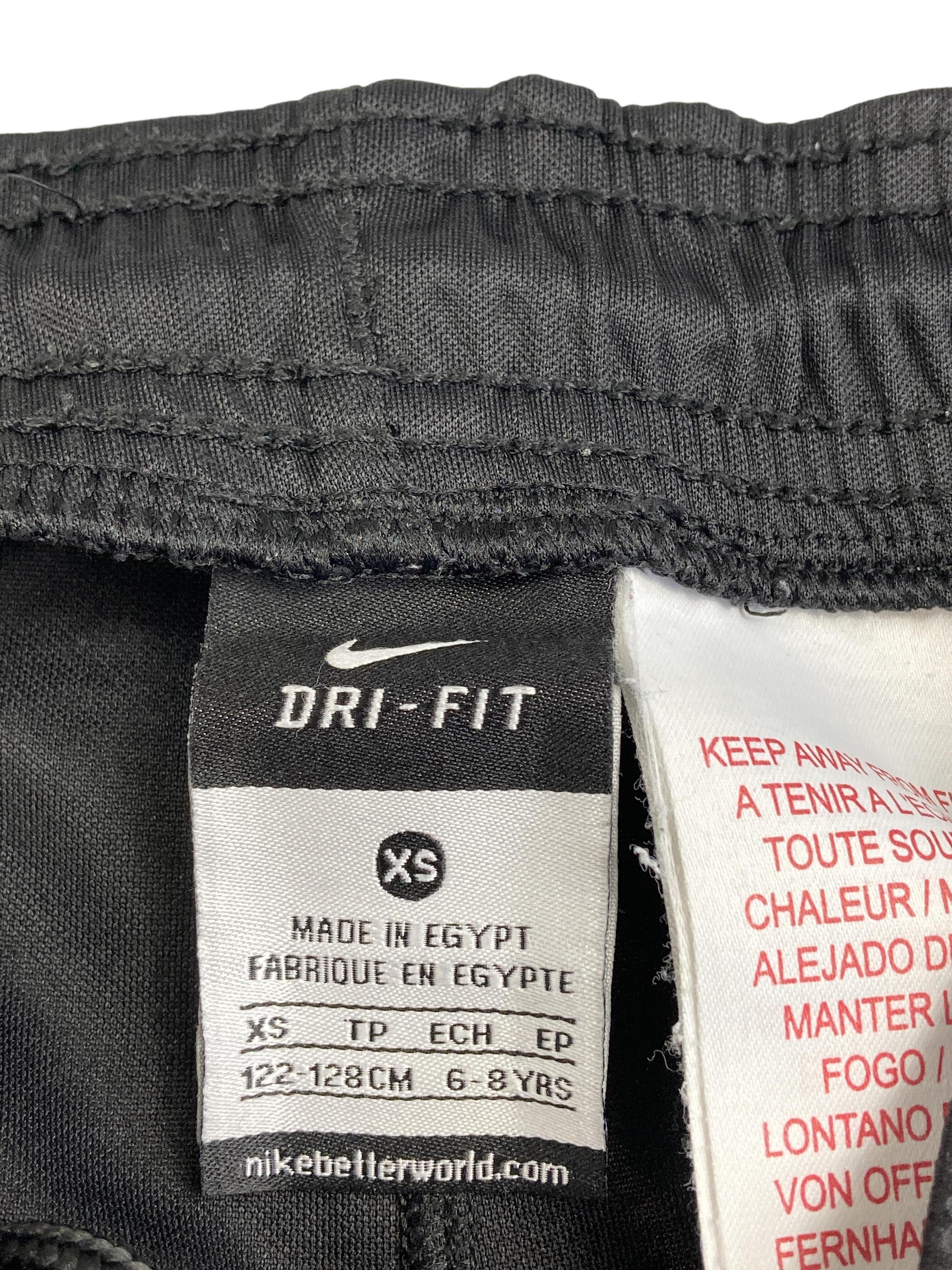 Shorts & kurze Hosen Shorts & kurze Hosen Kleidung Drifit Short Nike Label Image Second Hand