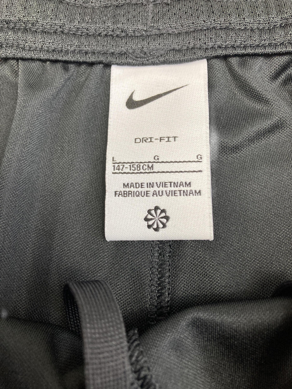 Shorts & kurze Hosen Shorts & kurze Hosen Kleidung Shorts Nike Label Image Second Hand
