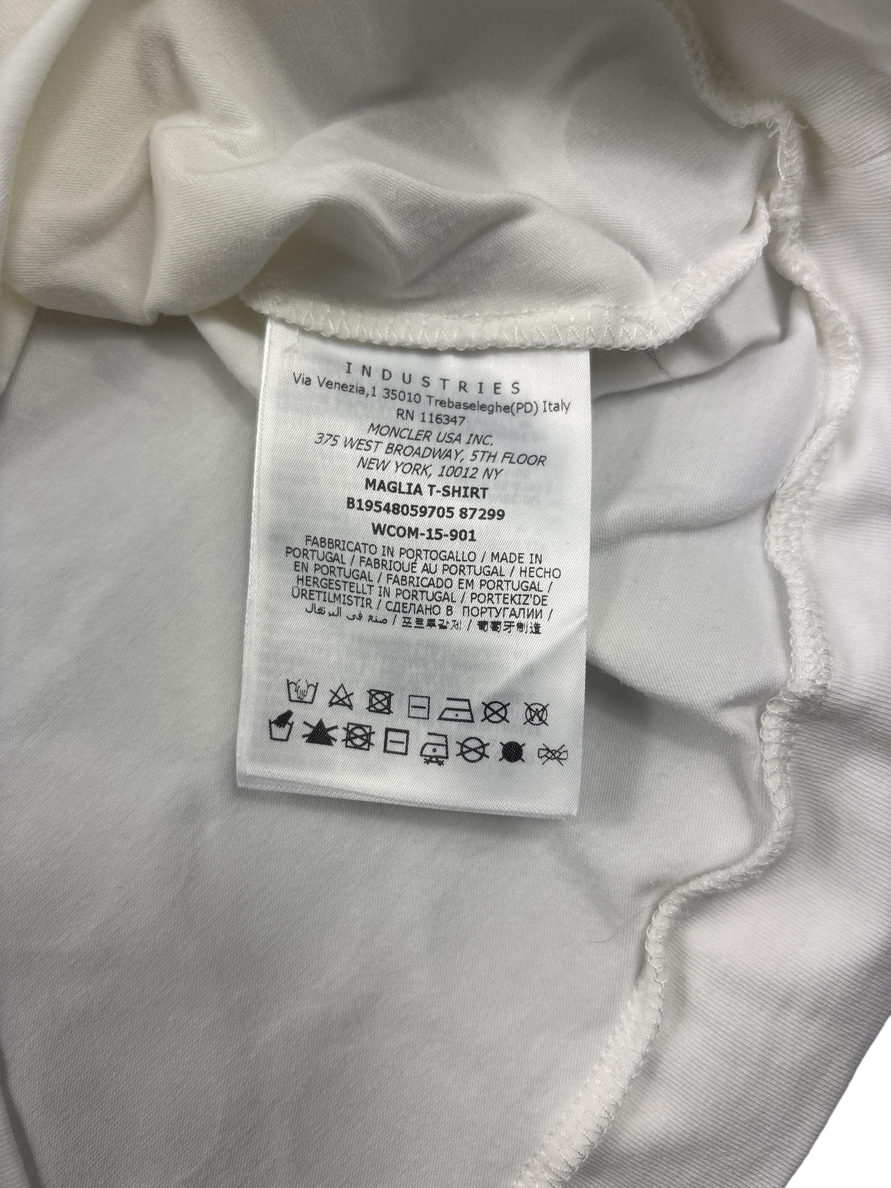 T-Shirts T-Shirts & Tops Kleidung Shirt Moncler  Label Image Second Hand