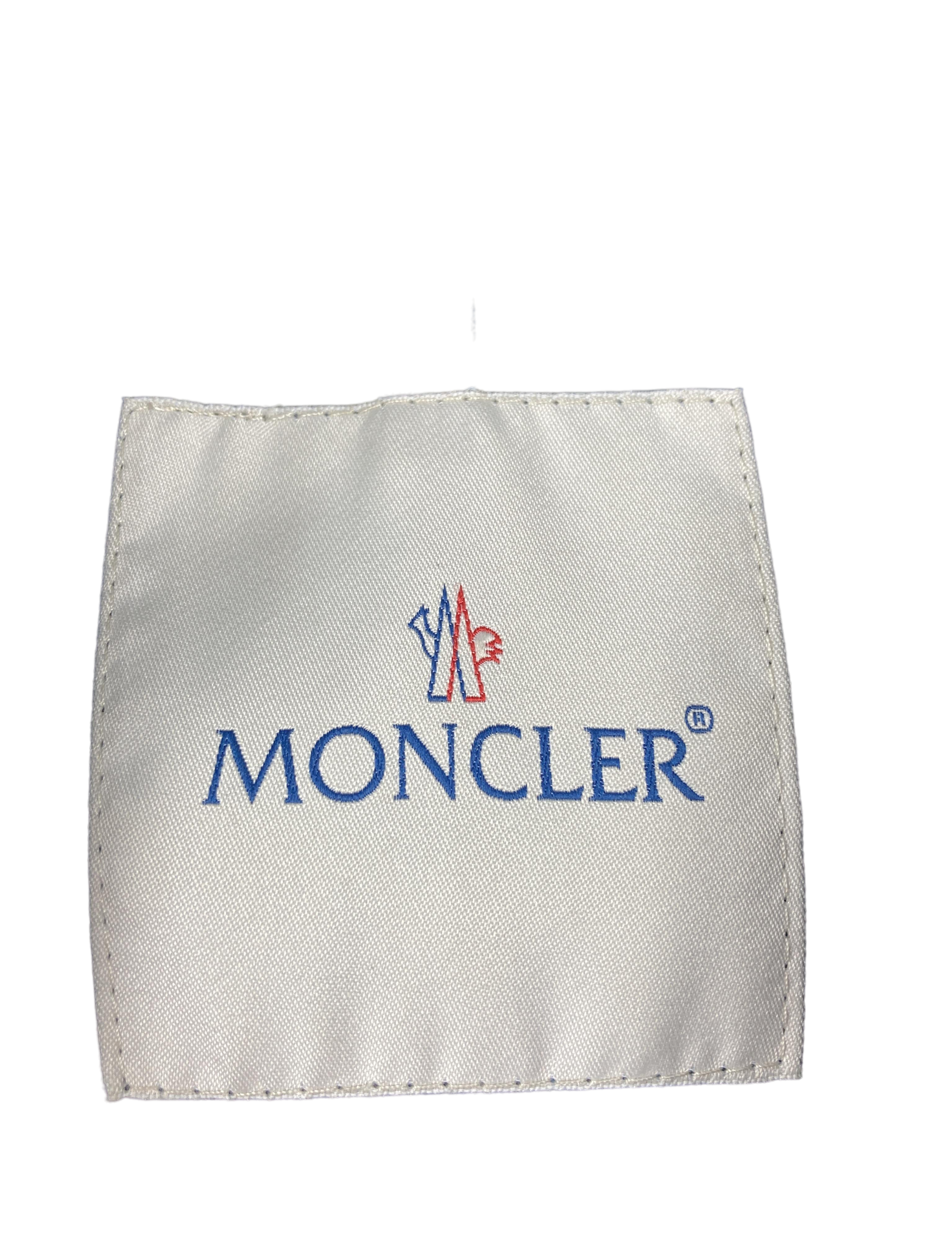 Winterjacken Jacken & Westen Kleidung Wintermantel Moncler  Label Image Second Hand