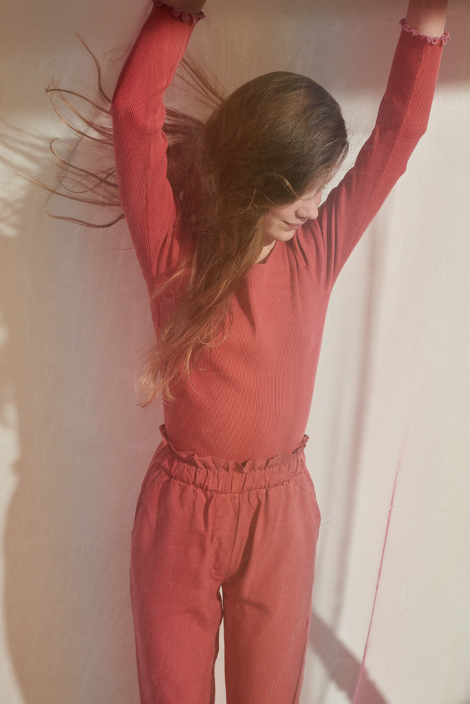 Tammo Longsleeve in Trauben farbenem Rippjersey