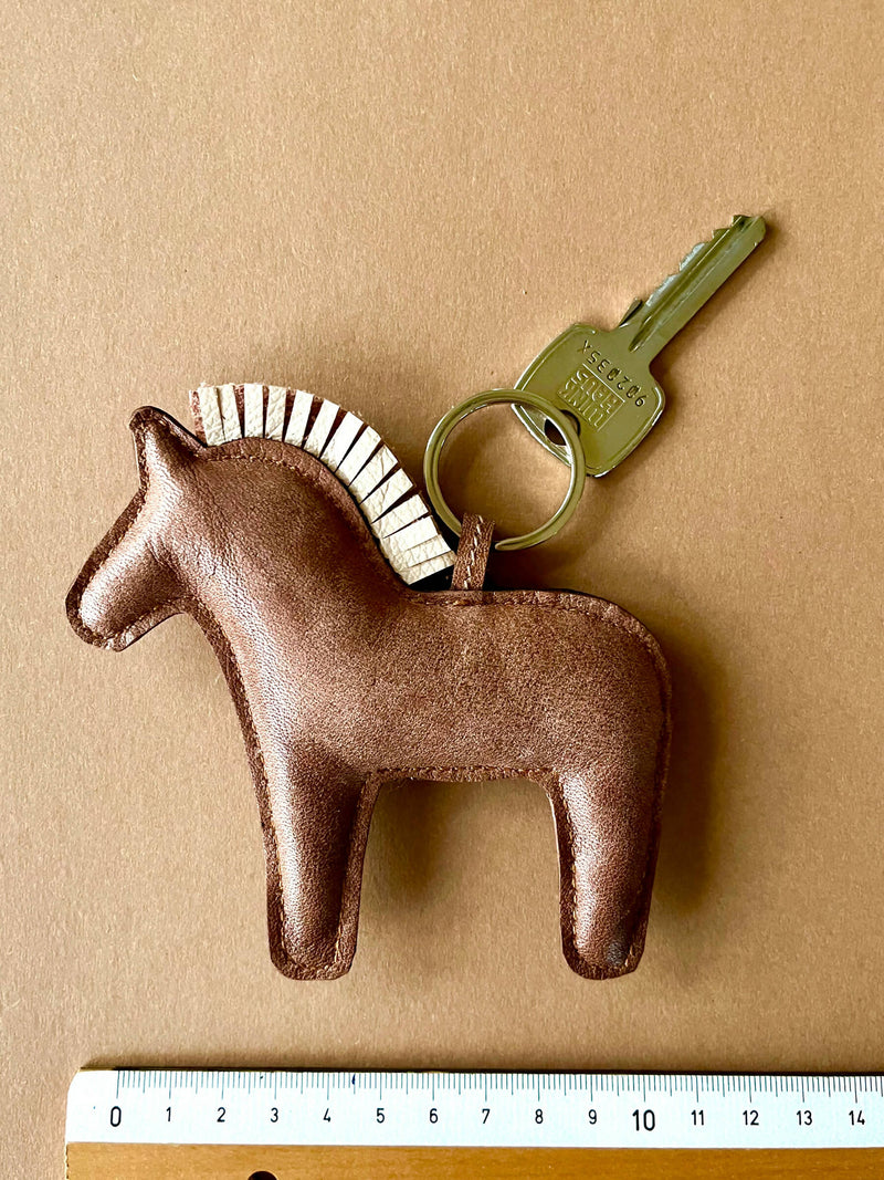 IWEE Schlüsselanhänger Pferd